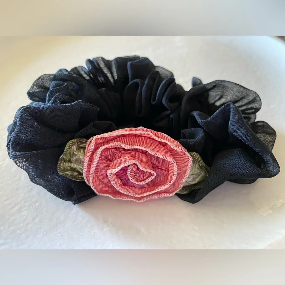 Silky Rose Elastic Hair Tie